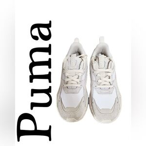 Puma Women's Sneakers in White and Cream